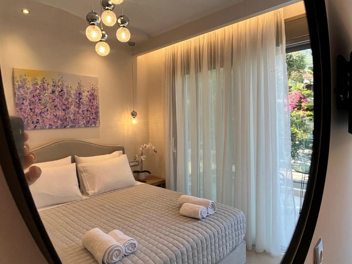 Maison Deluxe Studios And Apartment Parga Buitenkant foto