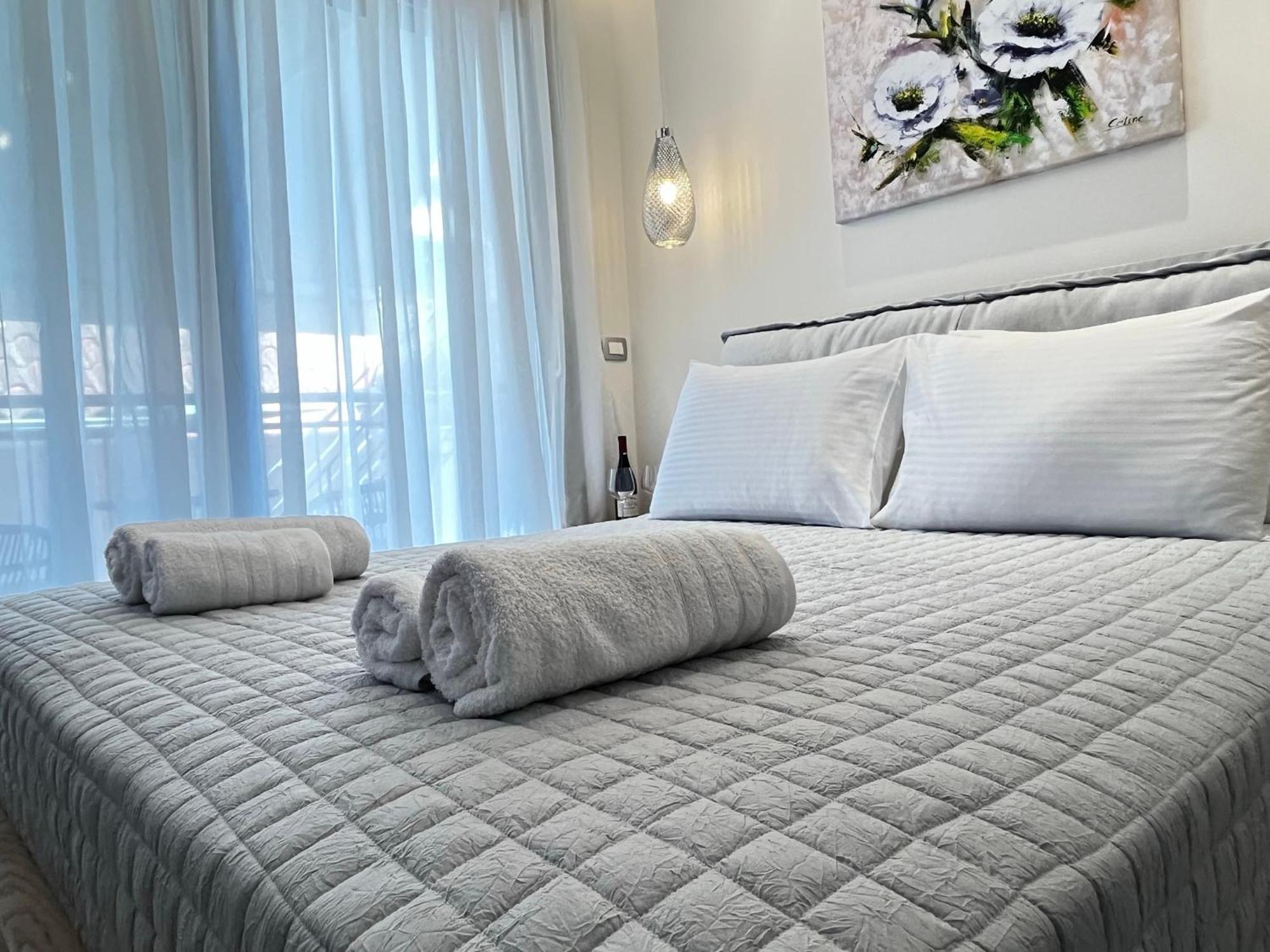Maison Deluxe Studios And Apartment Parga Buitenkant foto