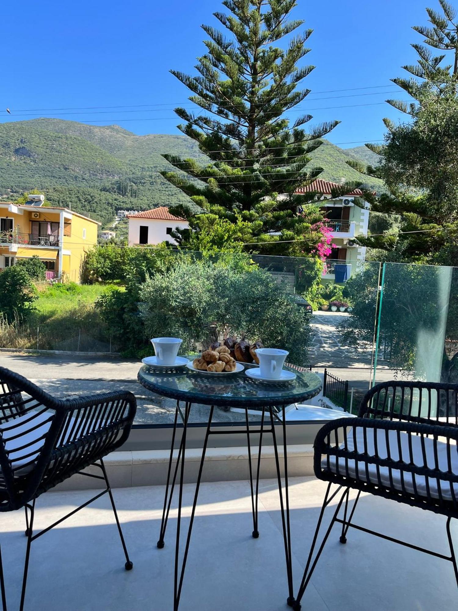 Maison Deluxe Studios And Apartment Parga Buitenkant foto
