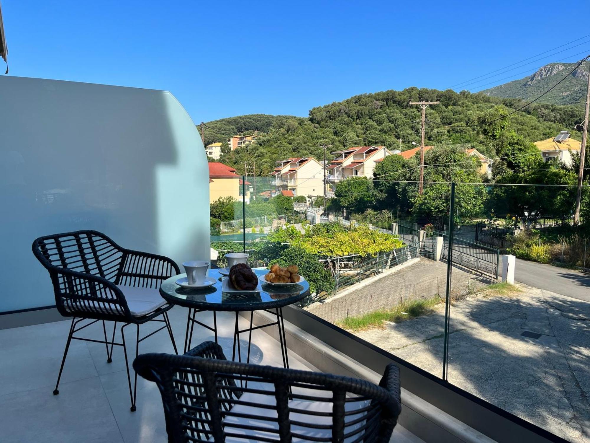 Maison Deluxe Studios And Apartment Parga Buitenkant foto