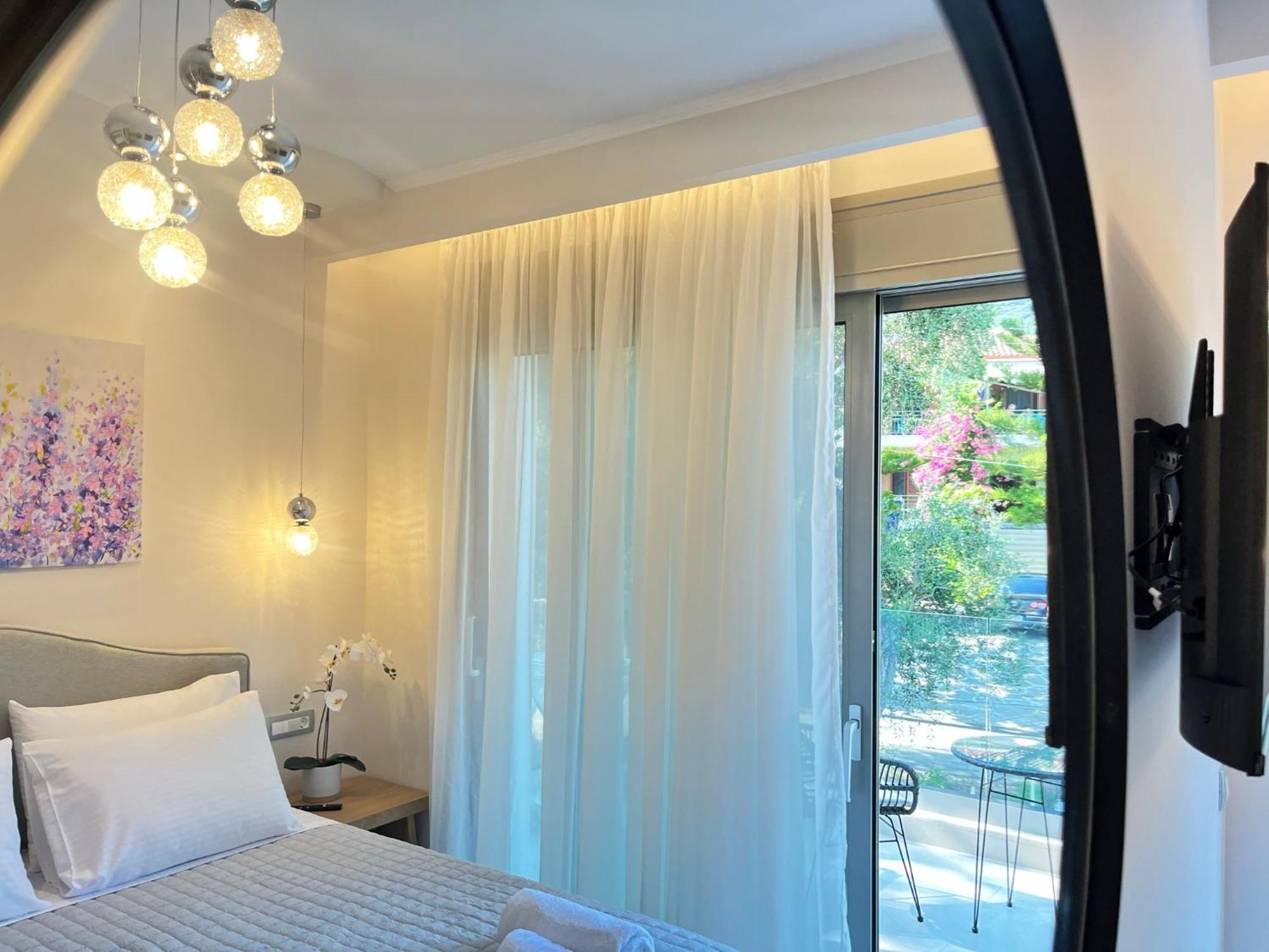 Maison Deluxe Studios And Apartment Parga Buitenkant foto